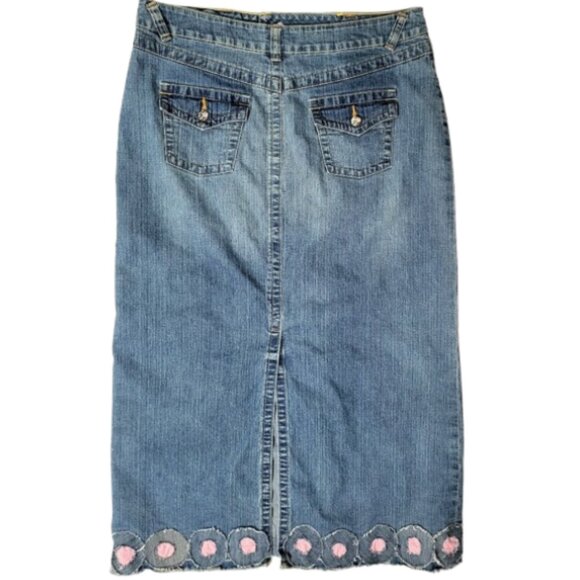 CATO Upcycled Flower Patch Long Jean Maxi Skirt With Back Split Women's Size 14 - Picture 2 of 7